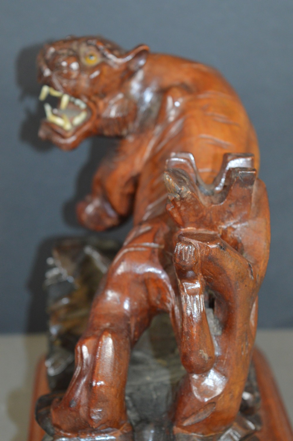 Japanese Carved Wood Tiger Statue,c1890  View IV
