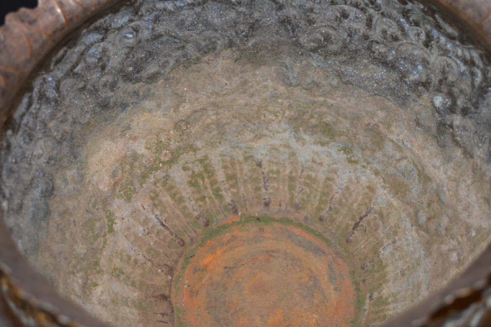 Large (1kg) Indian Brass Bowl / Jardinière, c1890 View VII