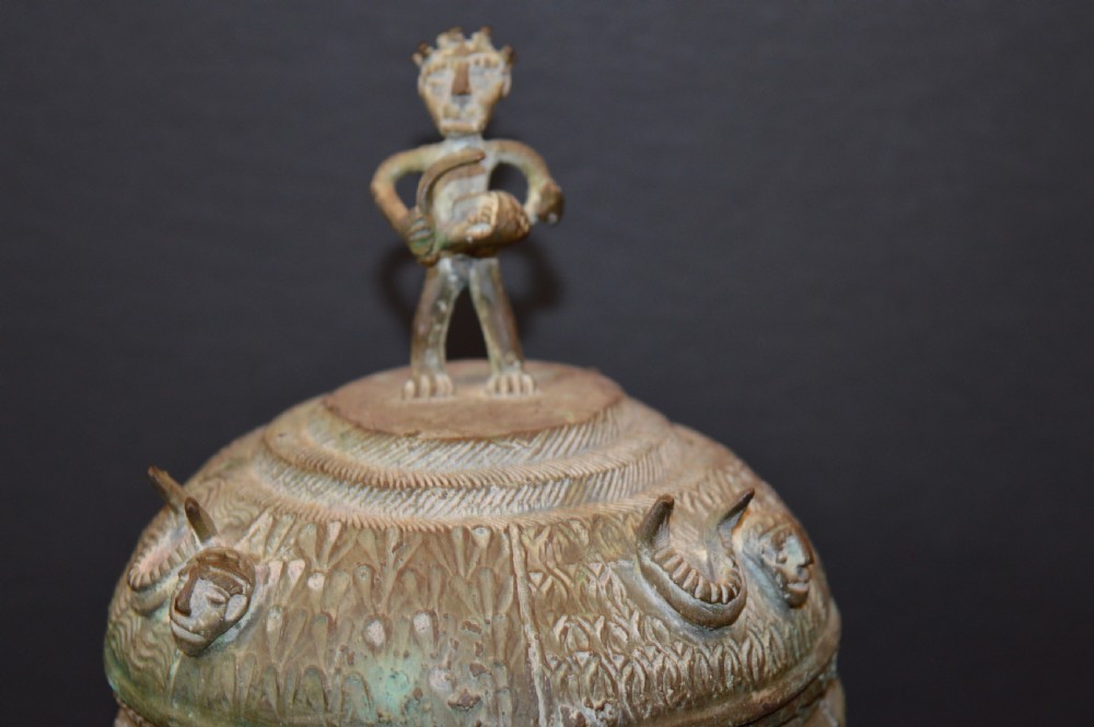Large (1.3kg) African Ashanti Bronze Gold Pot,c1920 View III