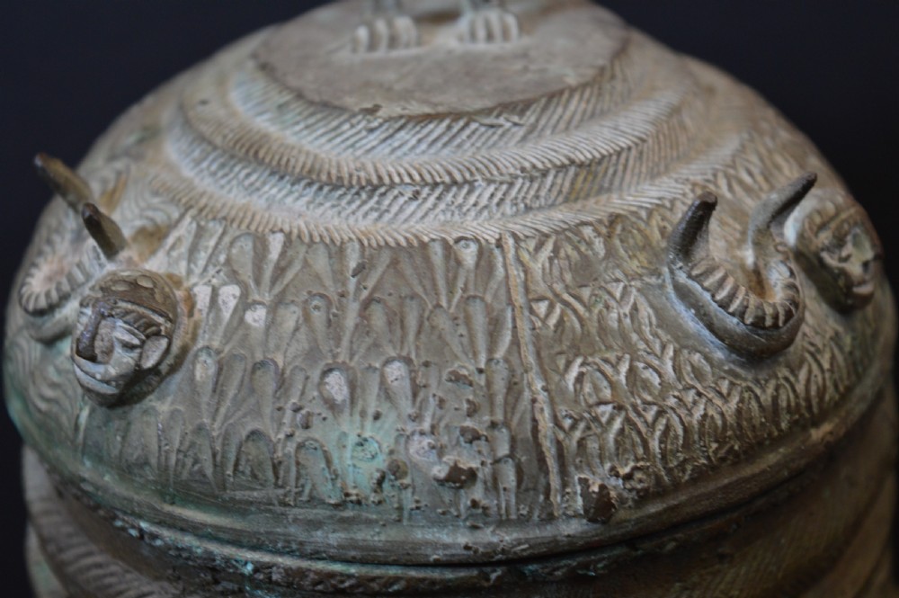 Large (1.3kg) African Ashanti Bronze Gold Pot,c1920 View VI