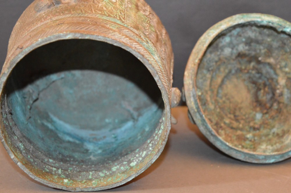 Large (1.3kg) African Ashanti Bronze Gold Pot,c1920 View XI