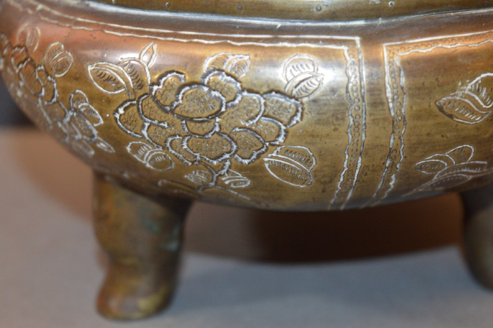 Early 19th Century Chinese Bronze Censer,c1820 View V
