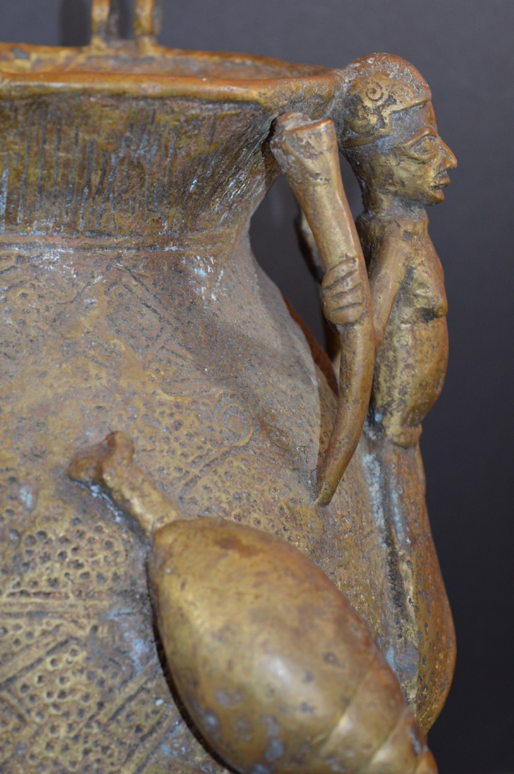 Large (14kg) Benin Bronze Ceremonial Pot, c1900 View V