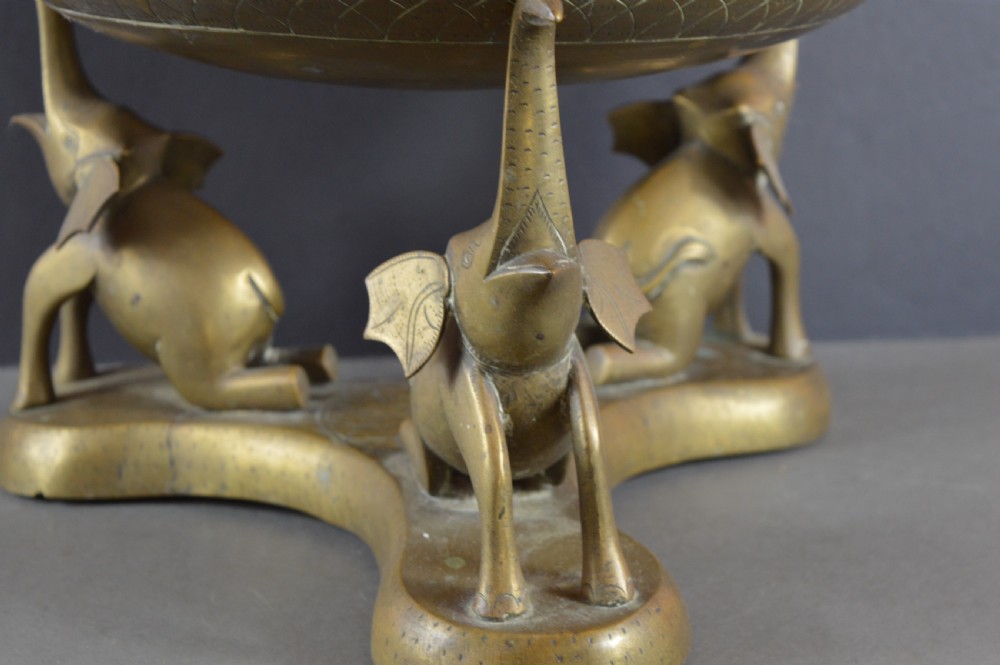Large (8.5kg) Indian Brass/Bronze Bowl On Stand,c1880 View VI