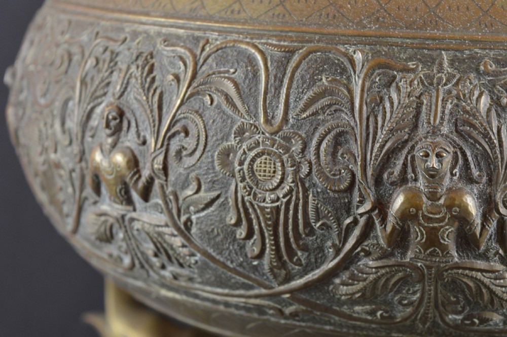 Large (8.5kg) Indian Brass/Bronze Bowl On Stand,c1880 View IX