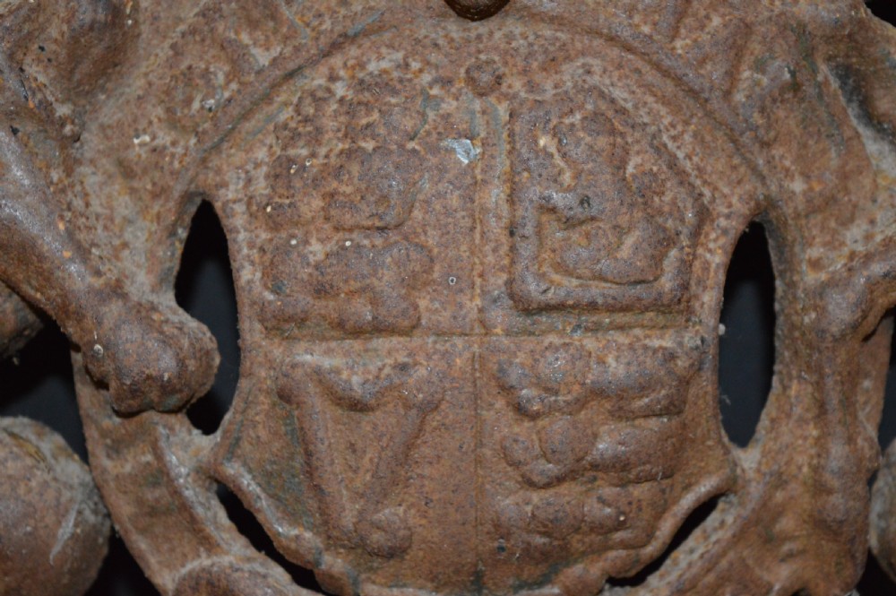 Large (4.2kg) Cast Iron Royal Coat of Arms,c1850 View VII