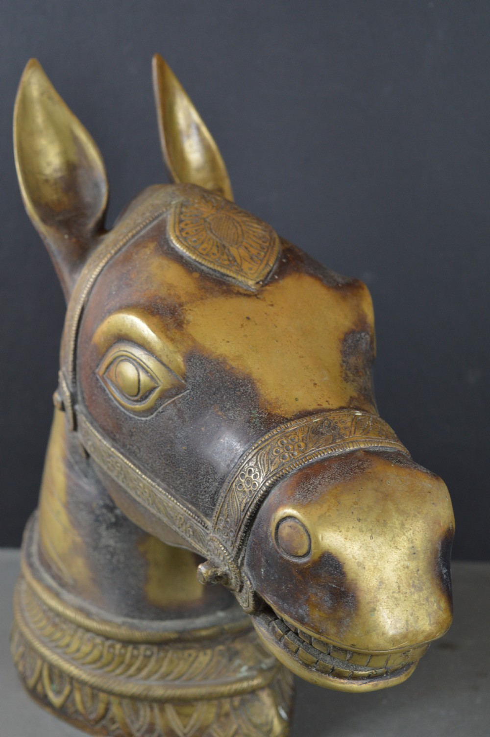 Large (6kg) Indian Bronze horse Head Statue,c1890 View VIII