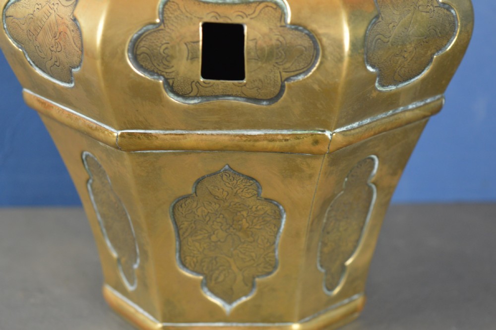 Large Chinese Bronze Container, c1880 View III