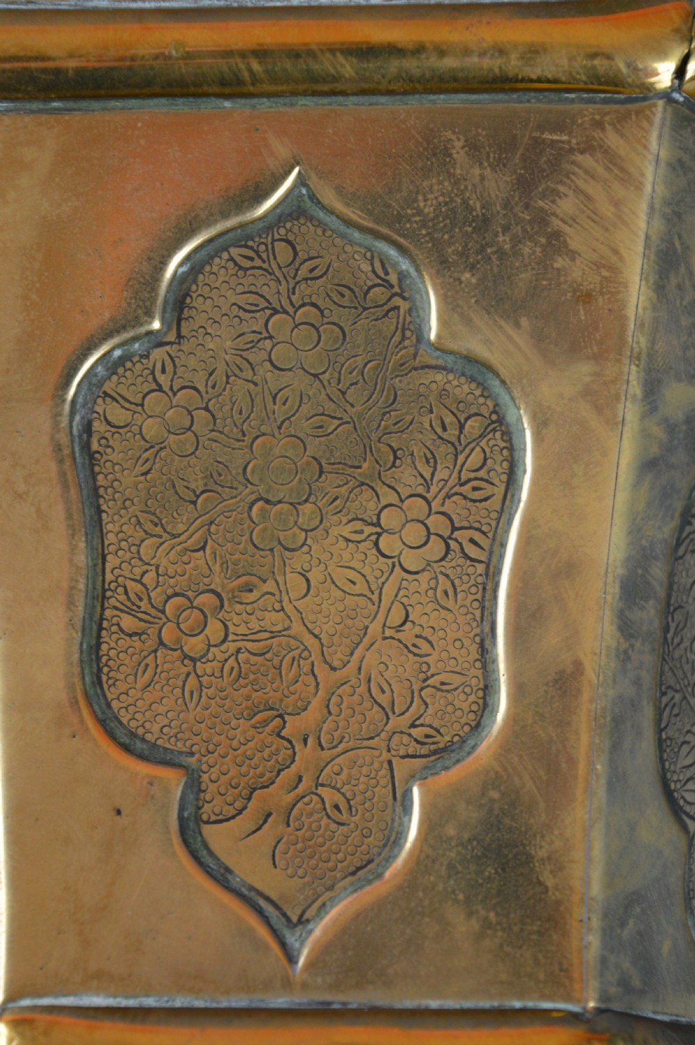 Large Chinese Bronze Container, c1880 View IX