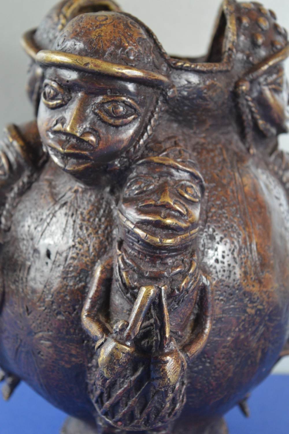 Large (2.5kg) African Benin Bronze Ceremonial Pot,c1920 View II