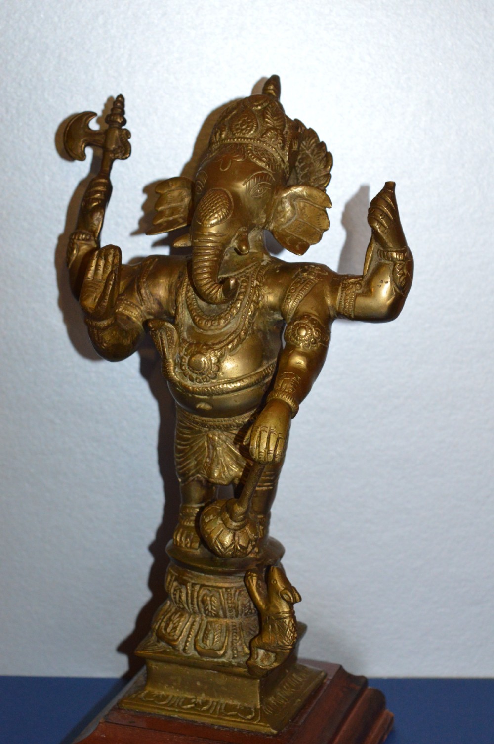 Large (4.2kg) Indian Bronze Ganesh Statue,c1890 View III