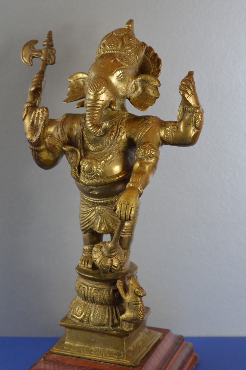 Large (4.2kg) Indian Bronze Ganesh Statue,c1890 View IV