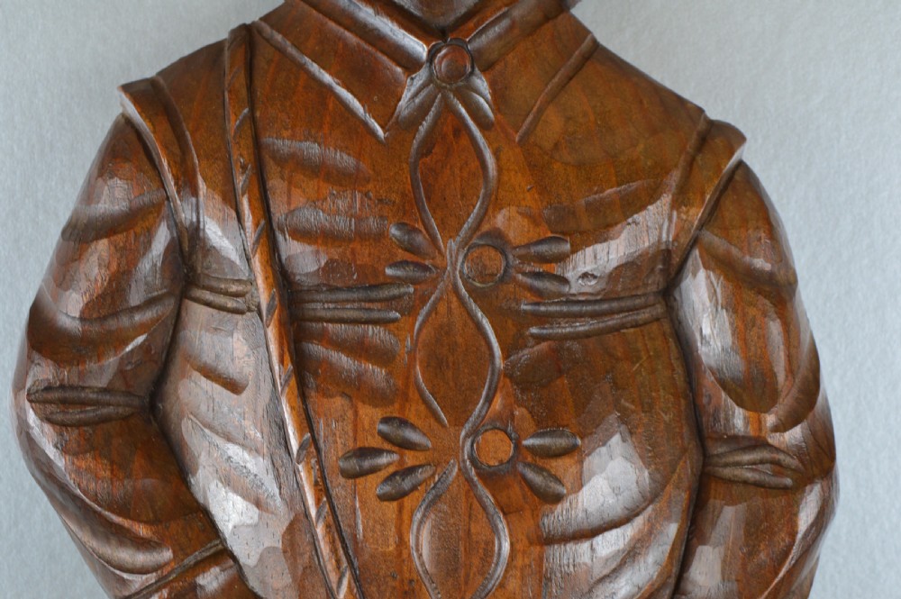 Large (80cm) Black Forest Carved Wall hangiong,c1890 View IV