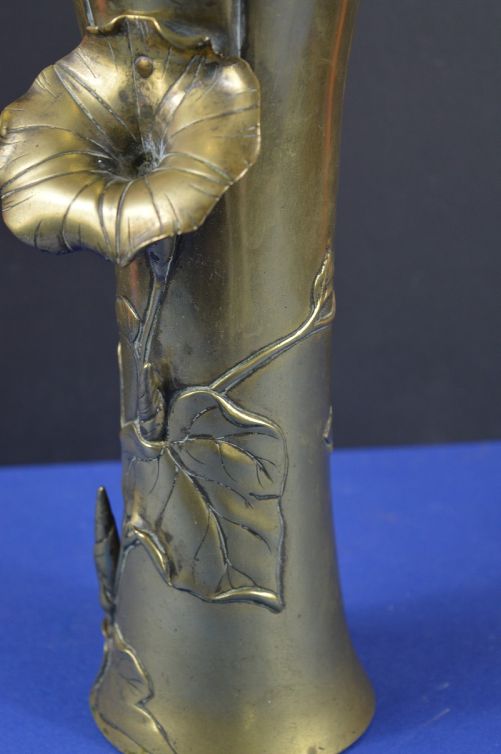 Large (31cm) Chinese Bronze Vase,c1850 View IV