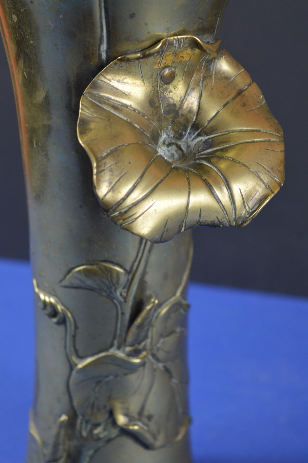 Large (31cm) Chinese Bronze Vase,c1850 View VIII