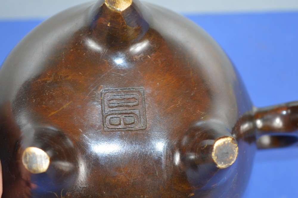 Large (2.4kg) Chinese Bronze Censer,c1850 View IV