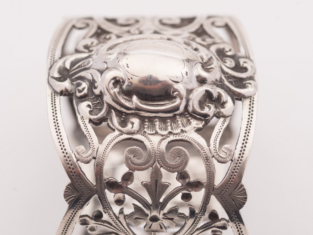 Beautiful Edwardian Silver Napkin Ring, Sheffield 1907 View IV