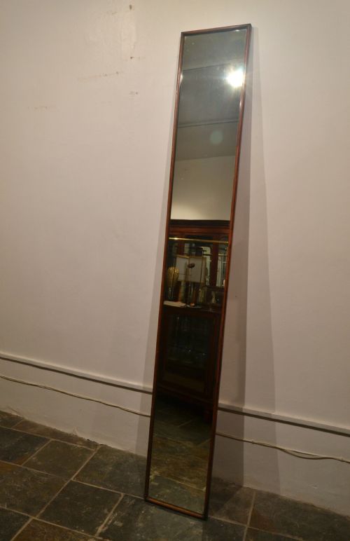 Victorian Mercury Mirror in Mahogany Frame