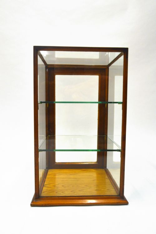 1920s Mahogany Display Cabinet