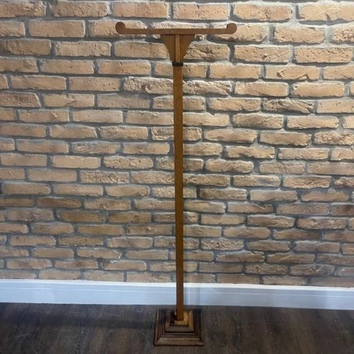 1920s T-stand