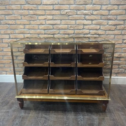 1920s Restored Counter