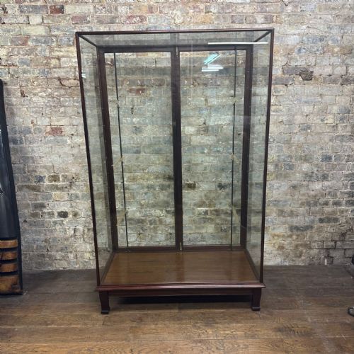 1920s Mahogany Cabinet