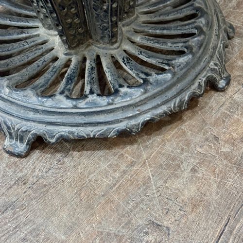VICTORIAN CAST IRON UMBRELLA STAND - ADDITIONAL PHOTO 1
