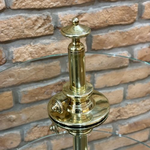 POLISHED BRASS AND GLASS TIERED DISPLAY STAND - ADDITIONAL PHOTO 3