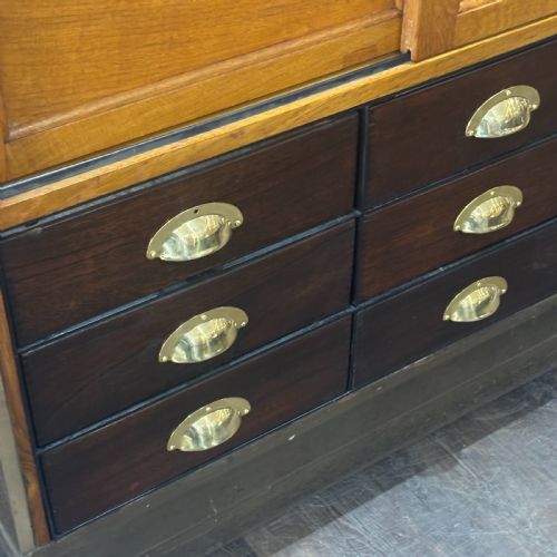 1930S BRASSFRAMED DISPLAY COUNTER BY SAML ELLIOTT SONS - ADDITIONAL PHOTO 2