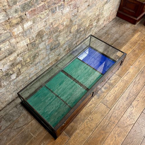 1910S F SAGE CO LONDON COUNTERTOP DISPLAY CABINET - ADDITIONAL PHOTO 2