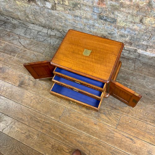 1930S OAK WATCHMAKERS CABINET - ADDITIONAL PHOTO 4