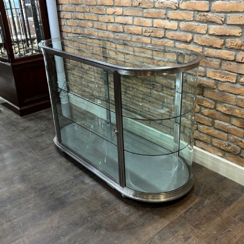 1930S ALUMINIUM FRAME DISPLAY COUNTER - ADDITIONAL PHOTO 2