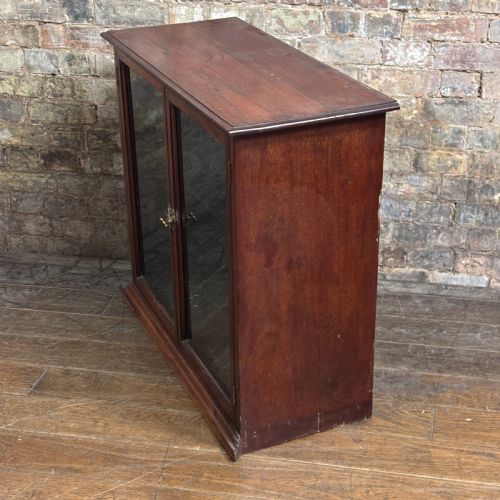 1920S OAK COUNTERTOP DISPLAY CABINET - ADDITIONAL PHOTO 3