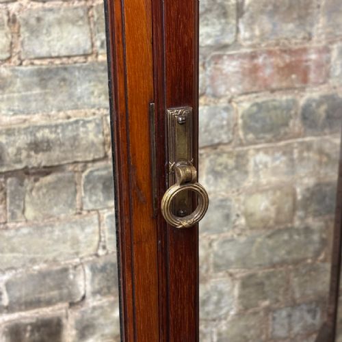 1920S F SAGE CO MAHOGANY SHOP DISPLAY CABINET - ADDITIONAL PHOTO 9