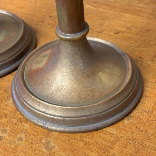 EARLY 20TH CENTURY BRASS CANDLESTICK TABLE LAMPS - ADDITIONAL PHOTO 2