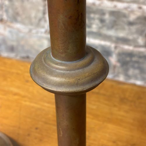 EARLY 20TH CENTURY BRASS CANDLESTICK TABLE LAMPS - ADDITIONAL PHOTO 3