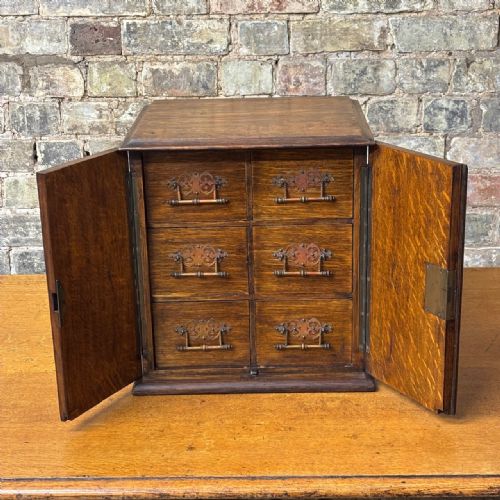ANTIQUE OAK TABLE CABINET WITH GOTHIC PANEL DOORS - ADDITIONAL PHOTO 5