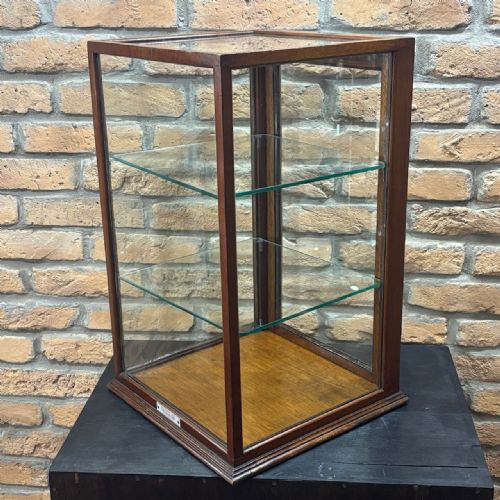 Countertop Shop Display Cabinet by J.c. King Ltd, London