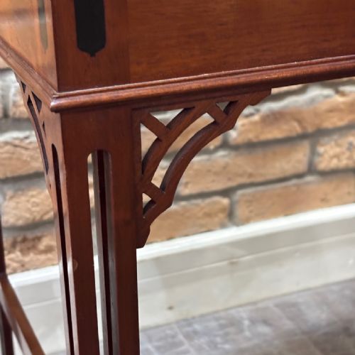EDWARDIAN ADJUSTABLE MAHOGANY WRITING DESK - ADDITIONAL PHOTO 5