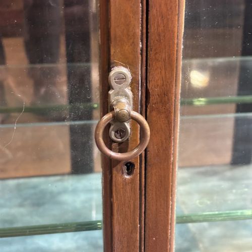 MAHOGANY BOW END SHOP DISPLAY CABINET 1900S - ADDITIONAL PHOTO 3