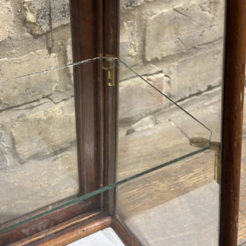 ANTIQUE COUNTERTOP SHOP DISPLAY CABINET - ADDITIONAL PHOTO 6
