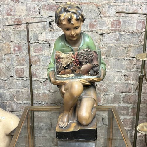 ART DECO FIGURE OF A BOY HOLDING A TRAY