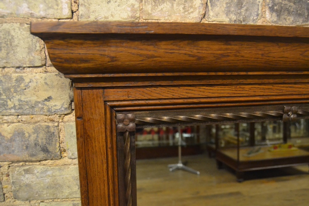 1920s Shop Mirror View V