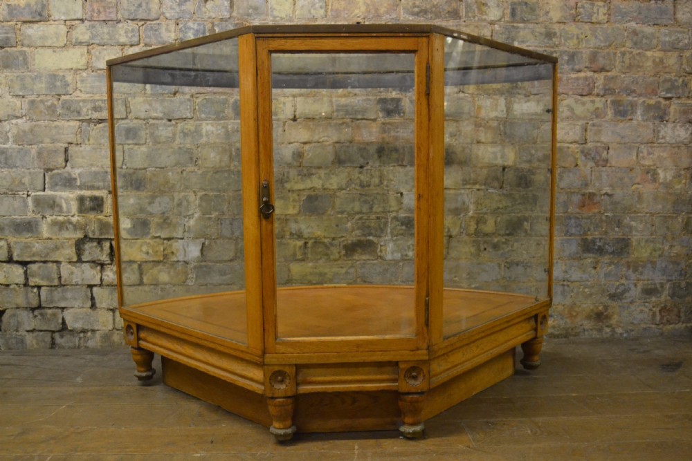 1920s Bow Glass and Bronze Shop Display Counter View VII