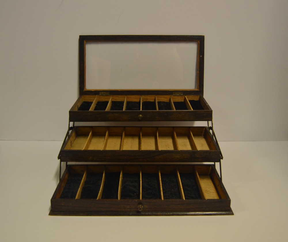 1920s Oak Silko Box View II
