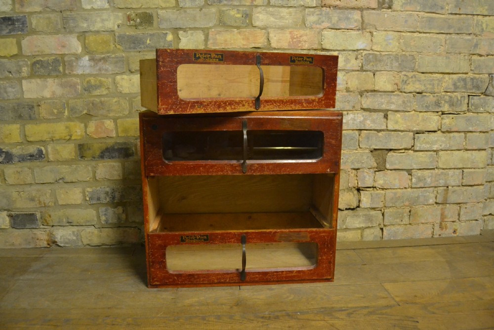 Peter Pan Bodice Cabinet View IV