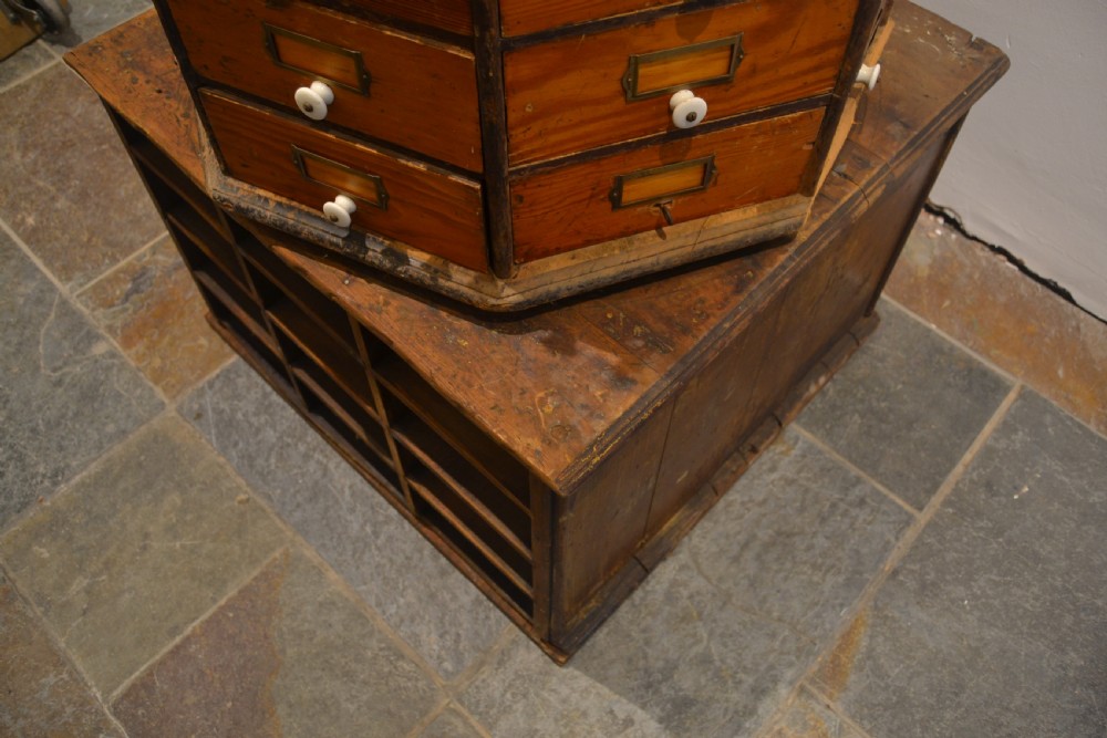 American 1920s Pine Revolving Jewellery Cabinet View IX