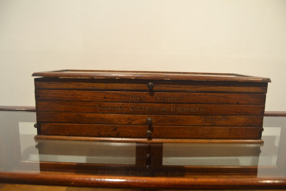 Original Anchor Cotton Box