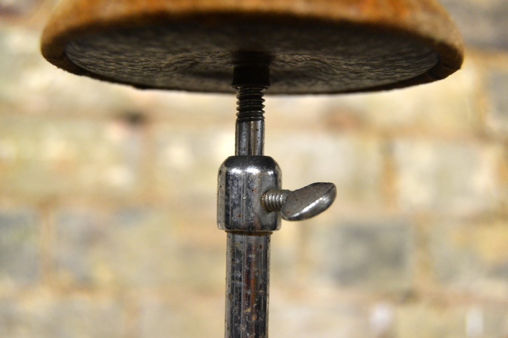 Small Display Hatstand View II