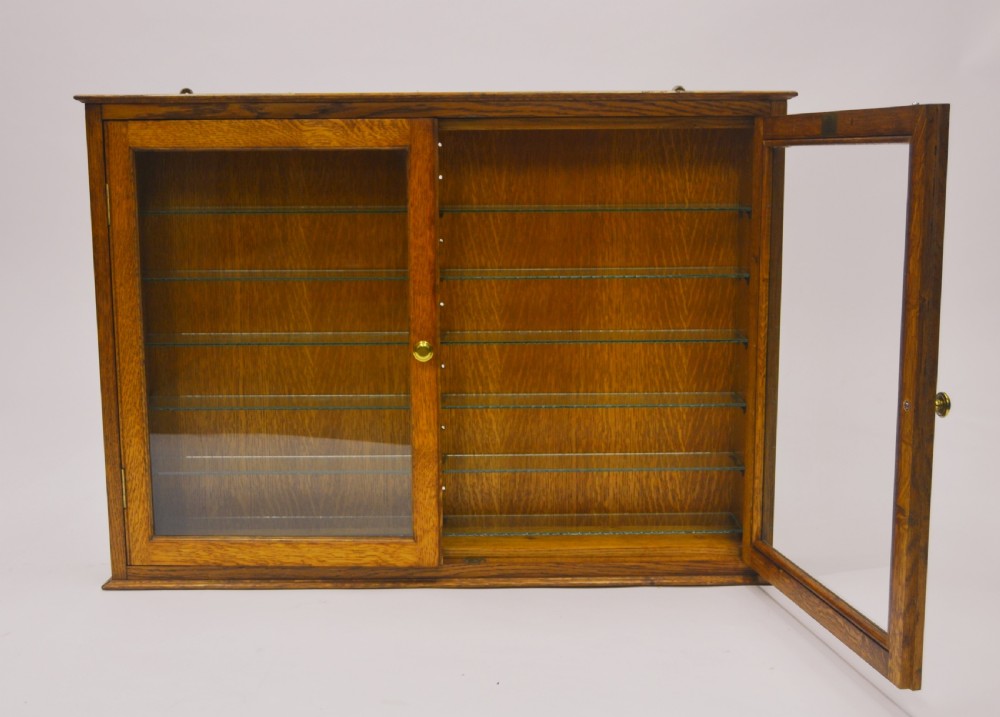 Oak Shop Display Cabinet View II